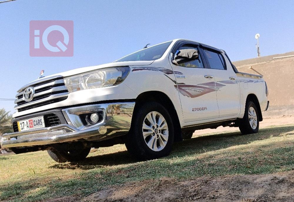 تويوتا هايلوكس